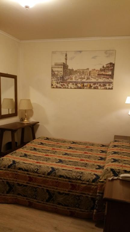 Hotel De Lanzi Florenz Zimmer foto